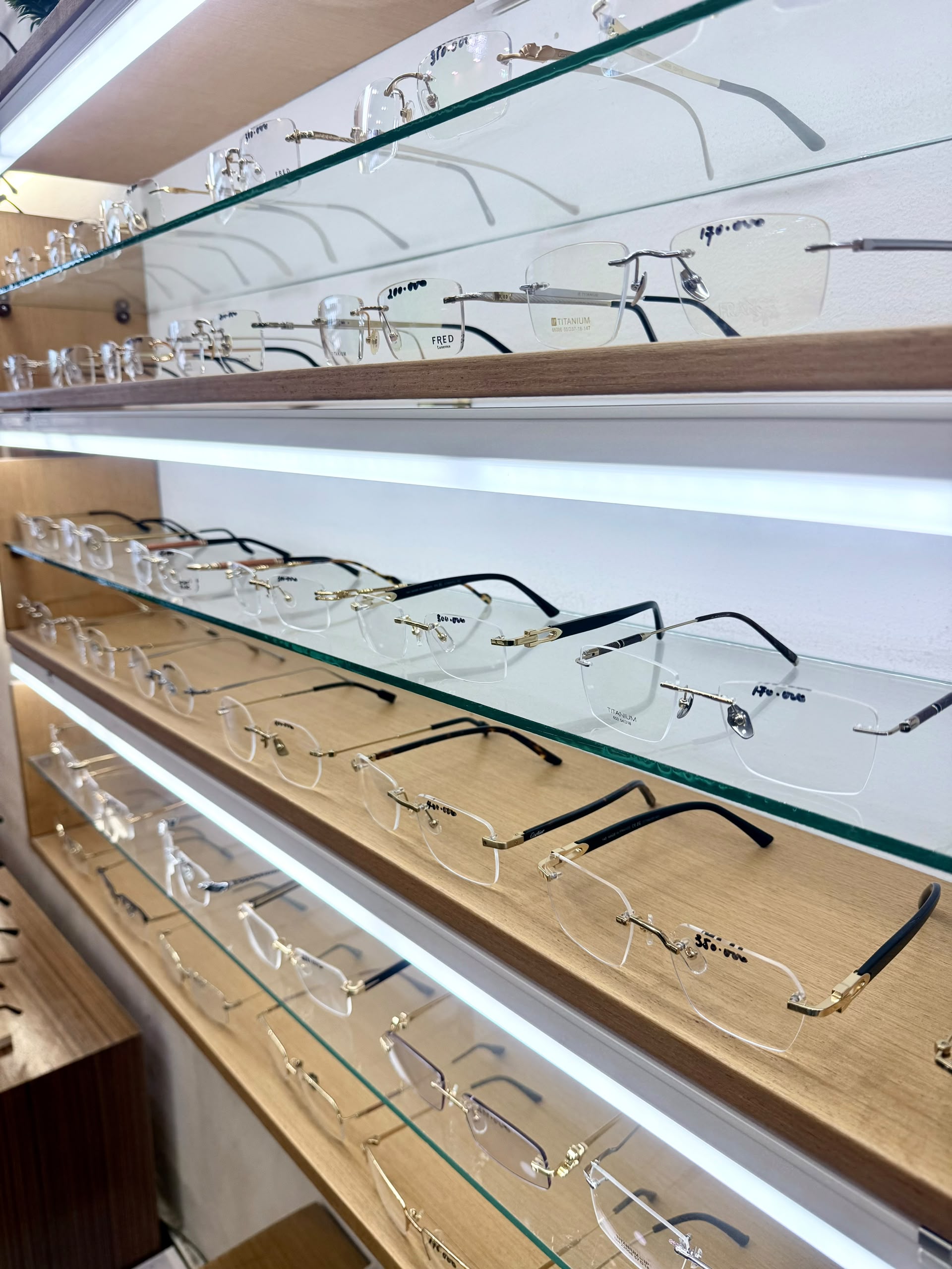 OPTIQUE FRANCE-EYES