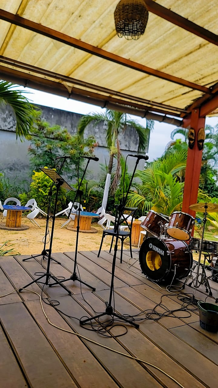 BBC - BLACK BOX CAFE